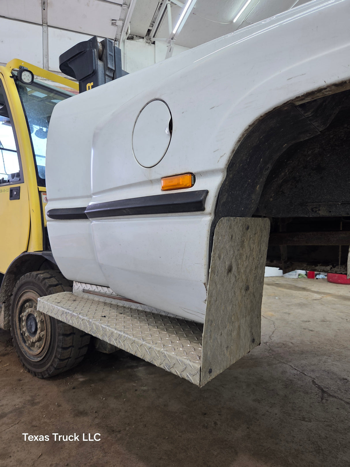 1994-2002 Dodge Ram 3500 2nd Gen Dually 8' Long Truck Bed - Bright White Clear Coat