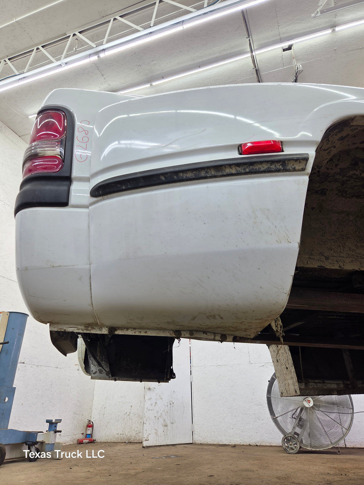 1994-2002 Dodge Ram 3500 2nd Gen Dually 8' Long Truck Bed - Bright White Clear Coat