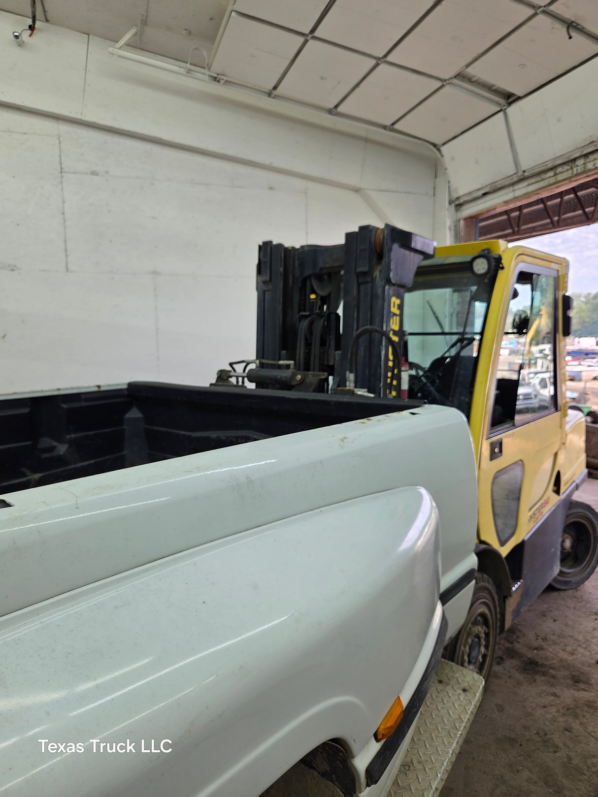 1994-2002 Dodge Ram 3500 2nd Gen Dually 8' Long Truck Bed - Bright White Clear Coat
