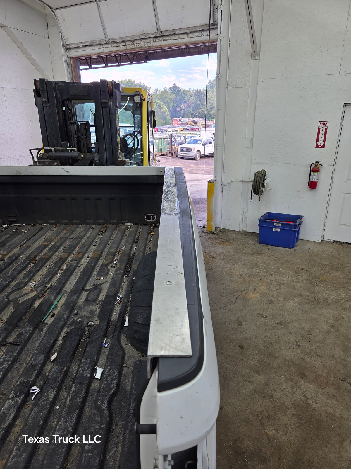 2017-2022 Ford F250 F350 Super Duty 8' Long Truck Bed - Oxford White