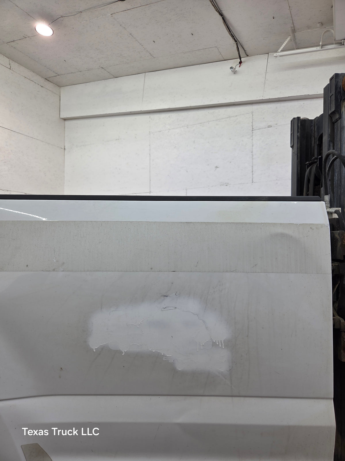 2017-2022 Ford F250 F350 Super Duty 8' Long Truck Bed - Oxford White