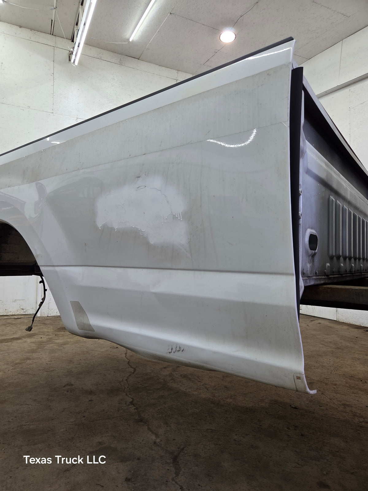 2017-2022 Ford F250 F350 Super Duty 8' Long Truck Bed - Oxford White