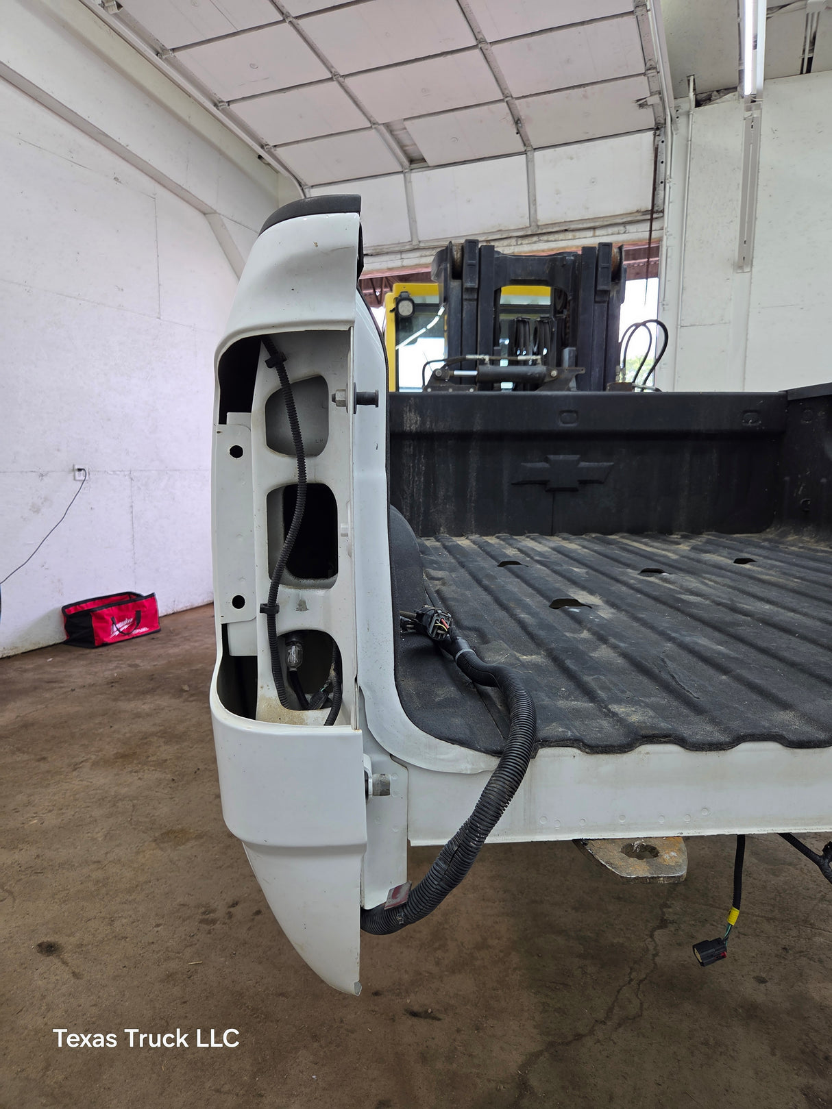 2014-2019 Chevrolet Silverado 1500 2500 3500 HD 6' 6" Short Bed