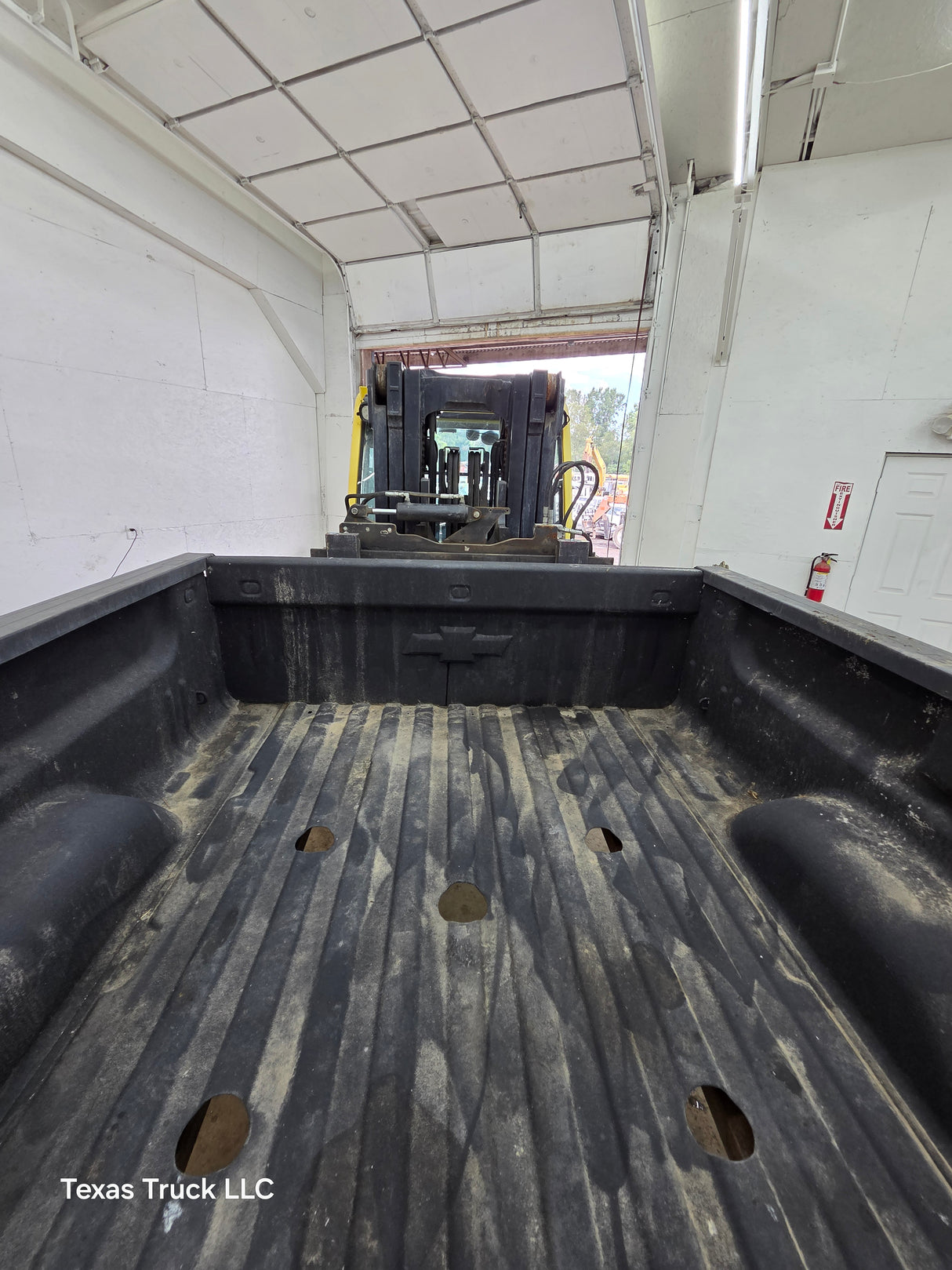 2014-2019 Chevrolet Silverado 1500 2500 3500 HD 6' 6" Short Bed
