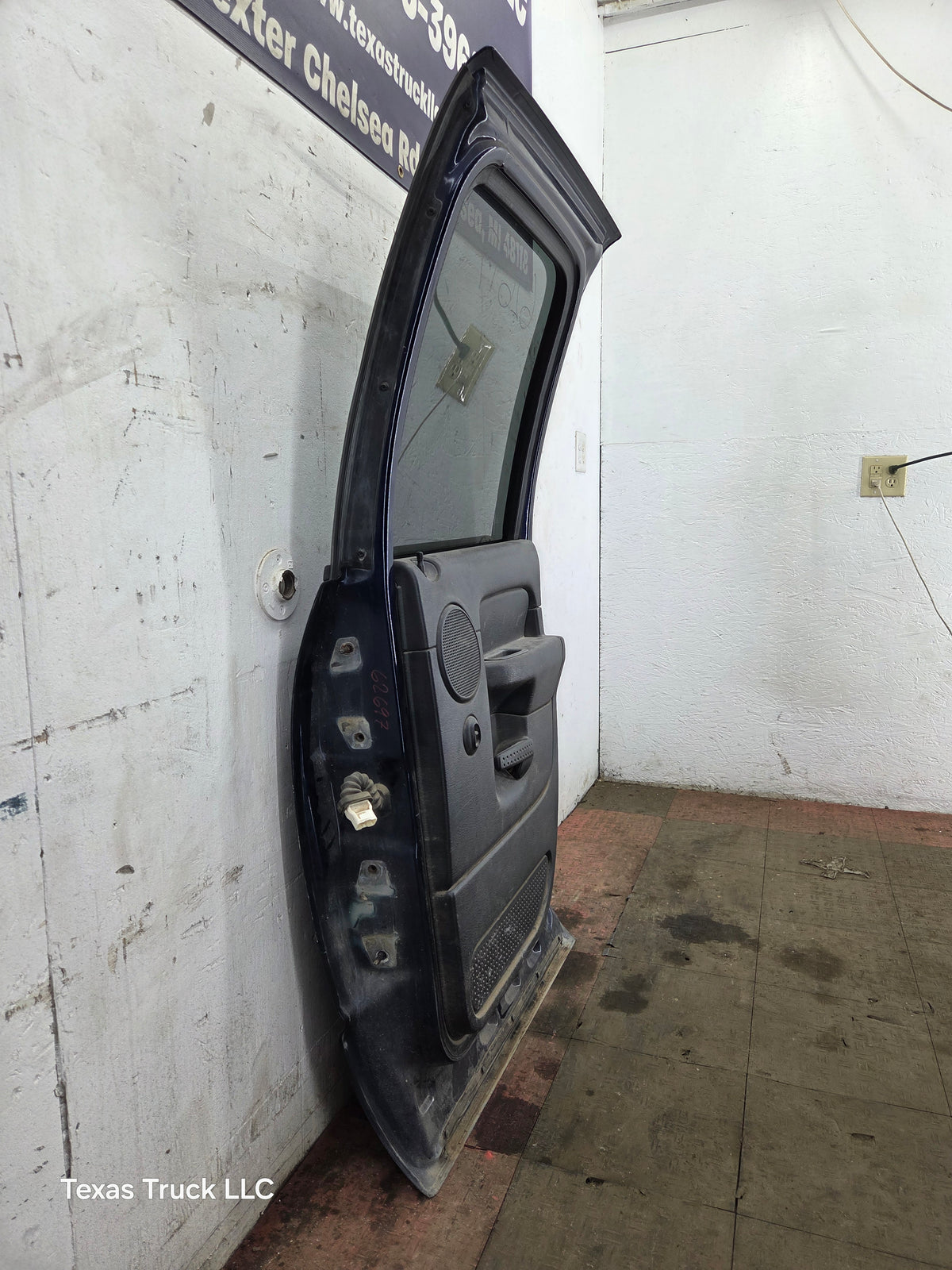 2003-2008 Dodge Ram 3rd Gen RH Passenger Side Rear Quad Cab Door 1500 2500 3500 4500 5500