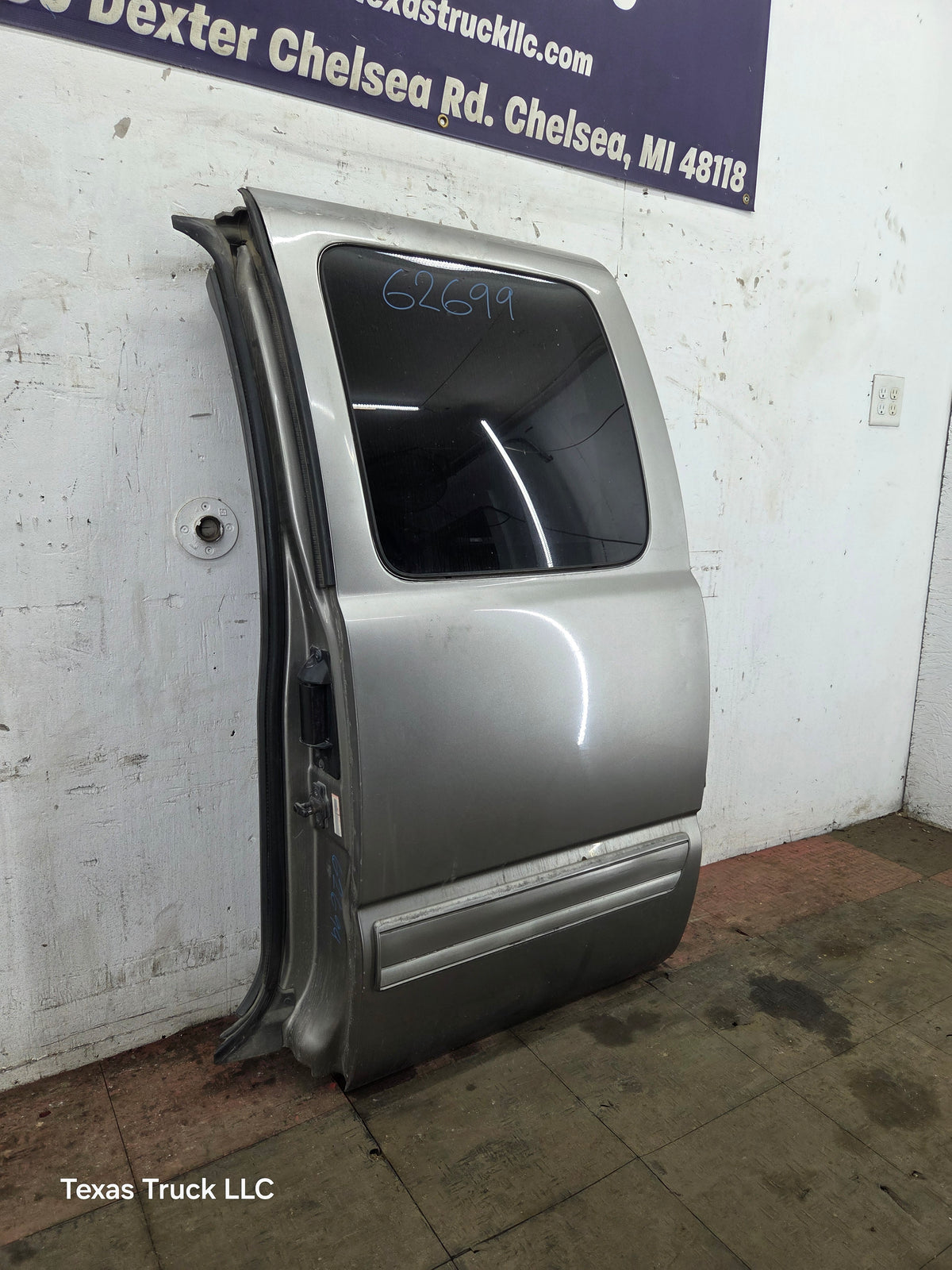 1999-2006 Chevrolet Silverado / GMC Sierra 1500 2500 3500 HD Rear Driver Side Extended Cab Rear Door