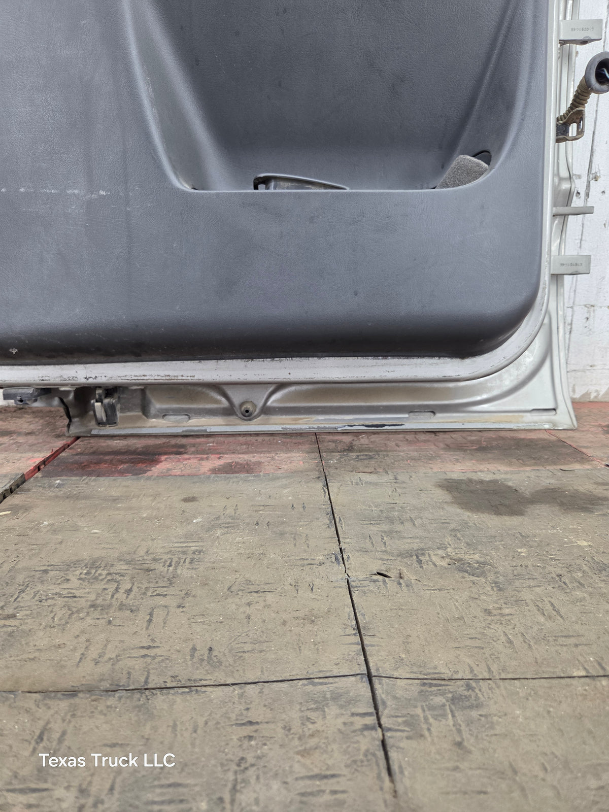 1999-2006 Chevrolet Silverado / GMC Sierra 1500 2500 3500 HD Rear Passenger side Extended Cab Rear Door