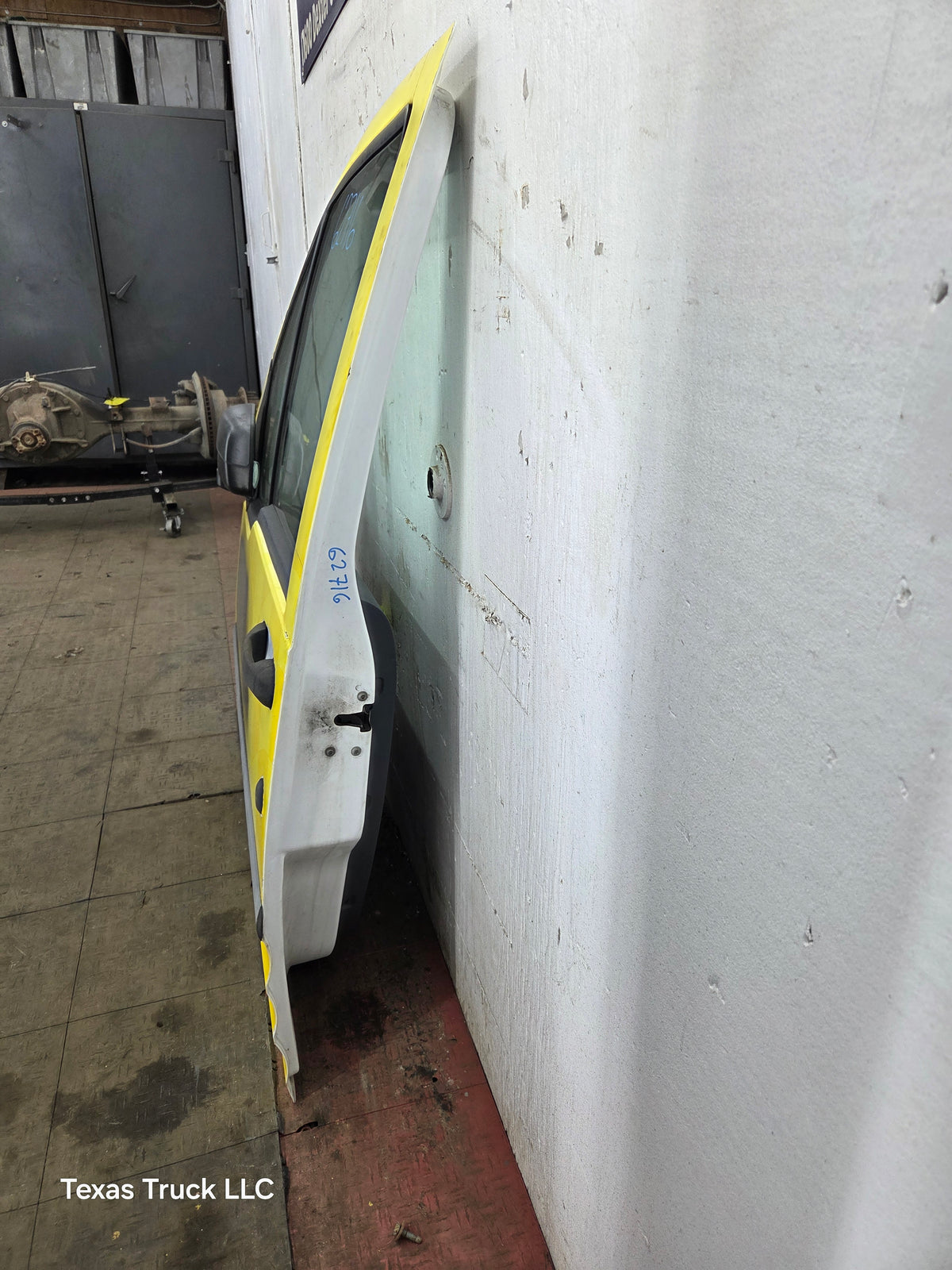 2010-2013 Ford Transit Connect Driver Side Front Door LH