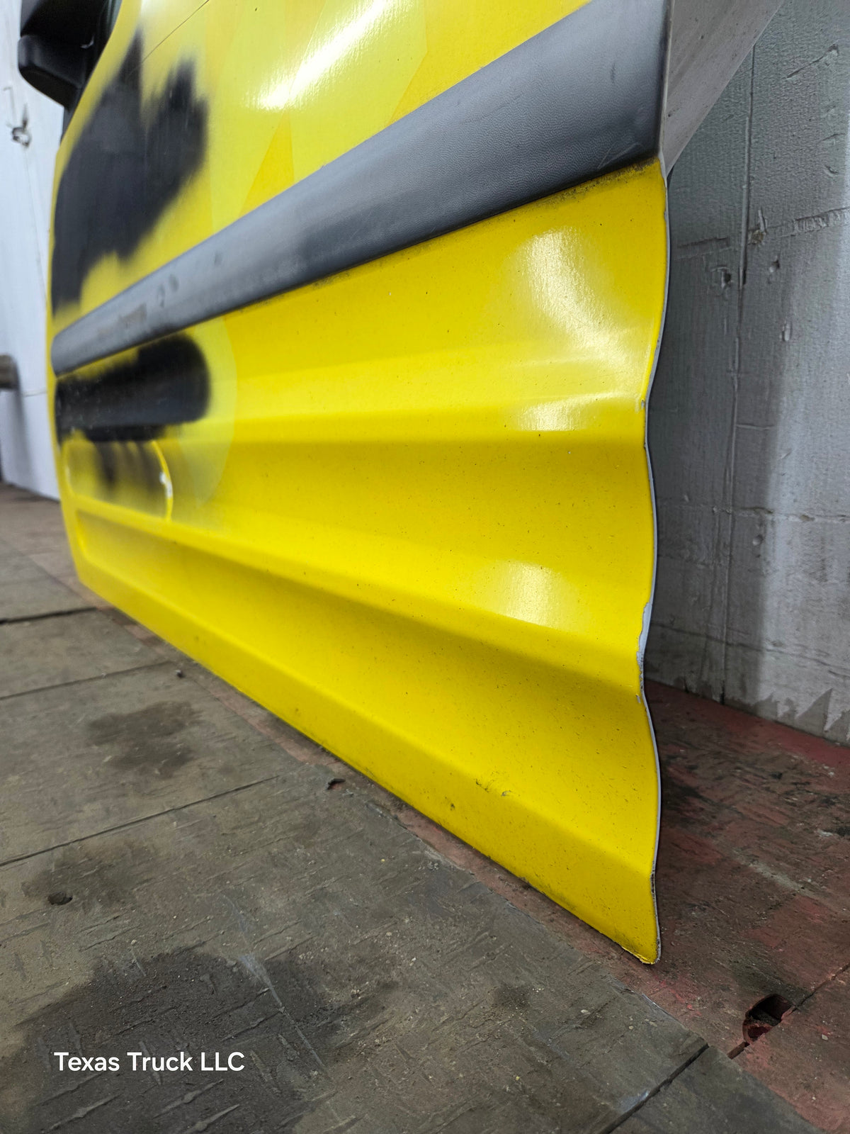 2010-2013 Ford Transit Connect Driver Side Front Door LH