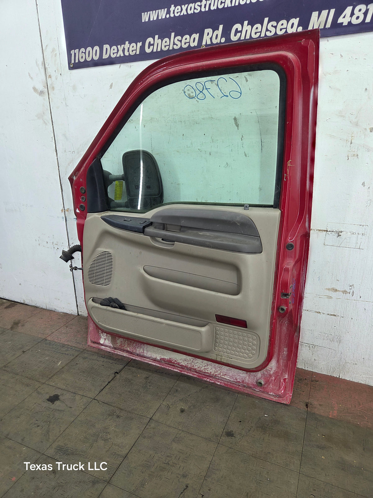 1999-2007 Ford Super Duty RH Passenger Side Front Door F250 F350 F450 F550