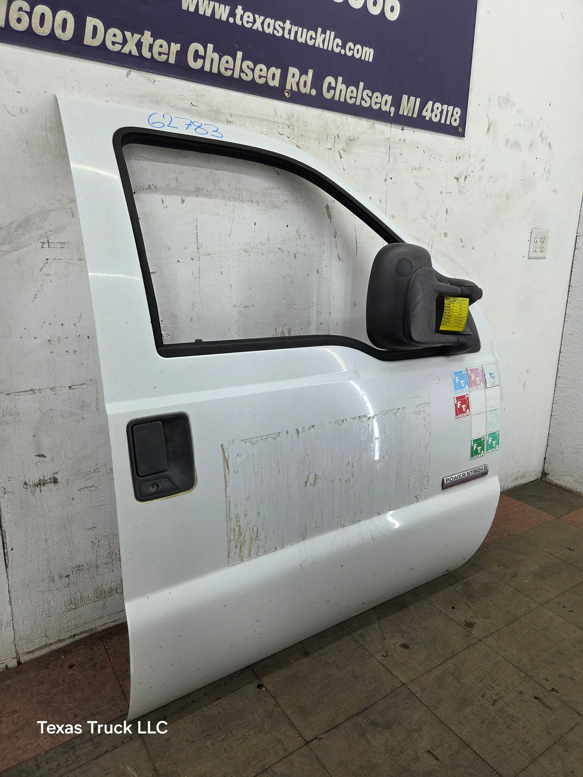 1999-2007 Ford Super Duty RH Passenger Side Front Door F250 F350 F450 F550