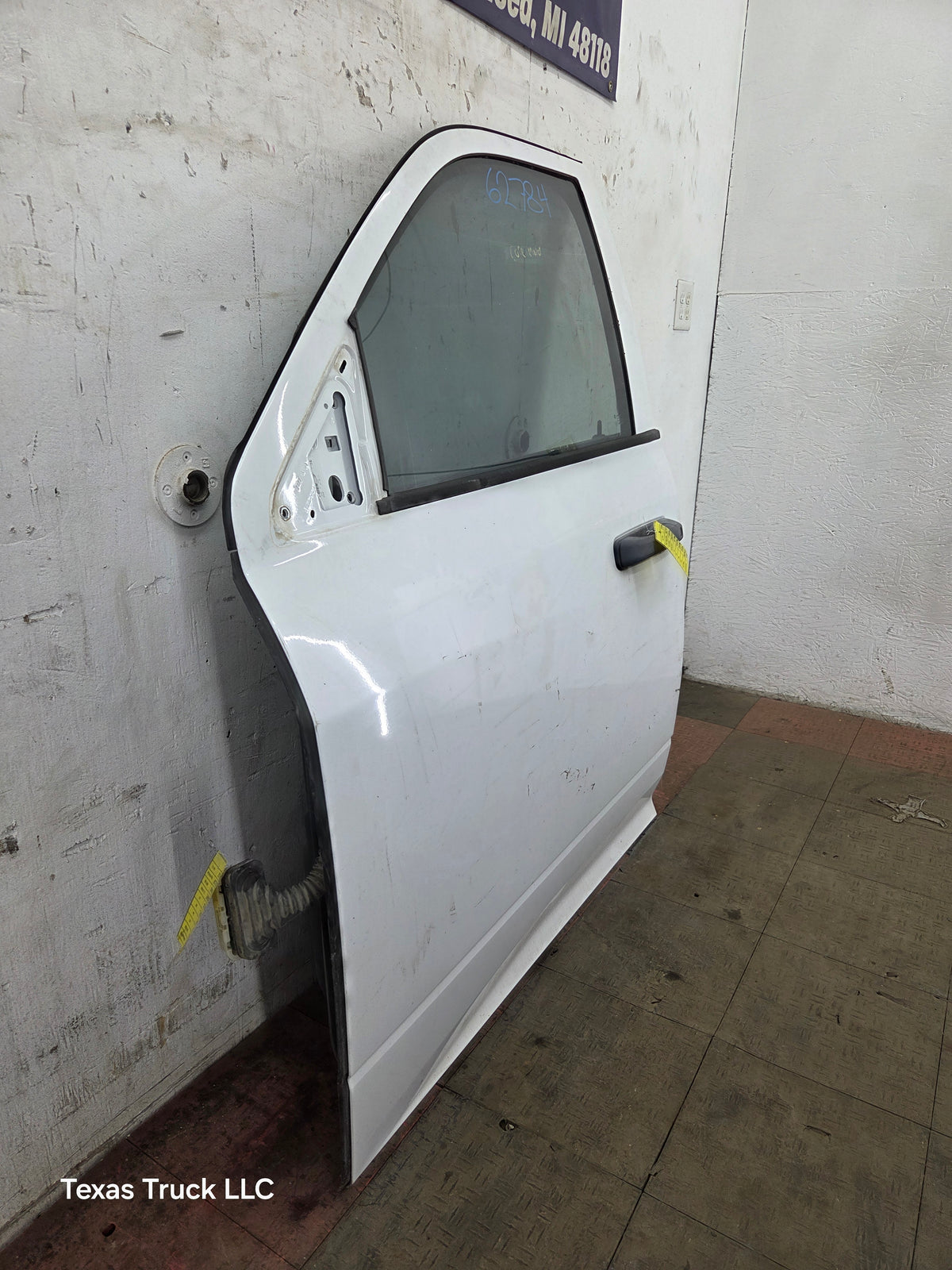 2009-2018 Dodge Ram 4th Gen Driver Side Front Crew Cab Door 1500 2500 3500 4500 5500