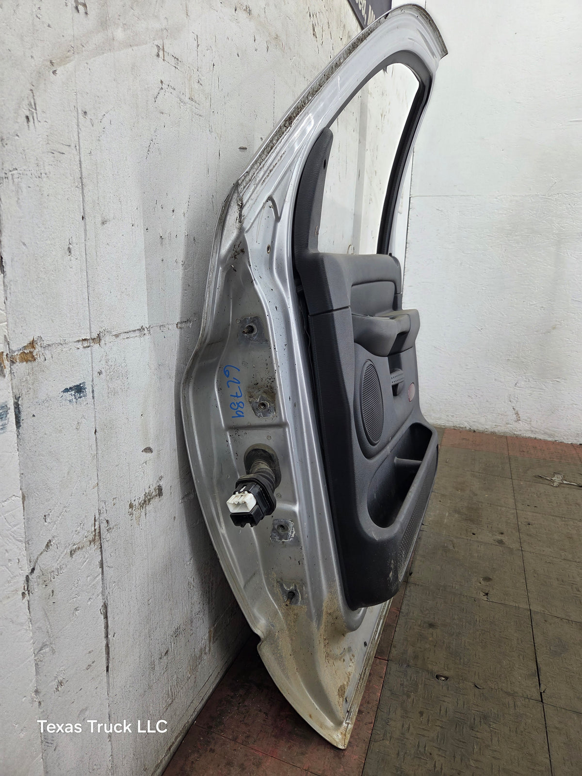 2003-2008 Dodge Ram 3rd Gen Passenger Side Front Quad Cab Crew Cab Door 1500 2500 3500 4500 5500