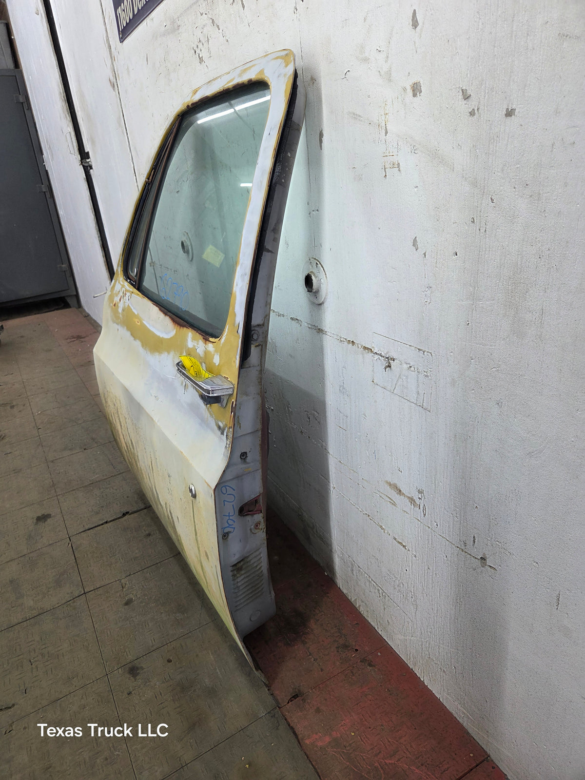 1973-1987 Chevrolet / GMC Square Body Front Drivers Side LH Door K / C Series