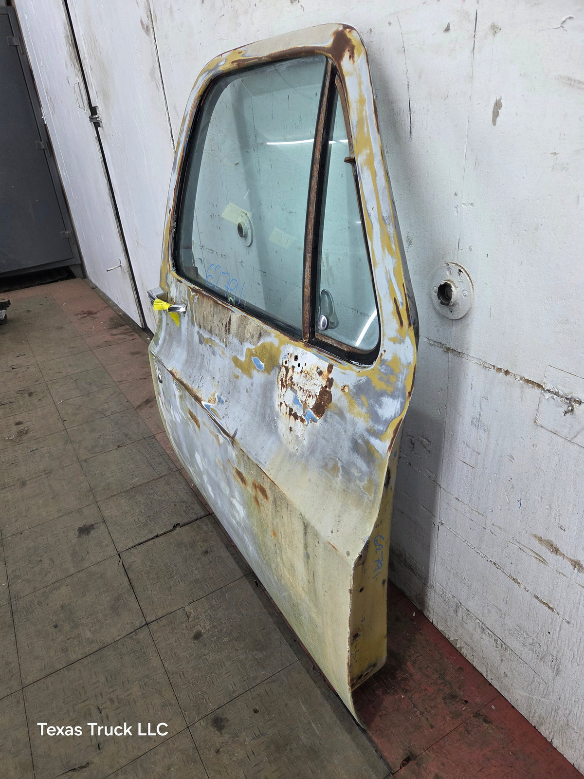 1973-1987 Chevrolet / GMC Square Body Front Passenger Side RH Door K / C Series