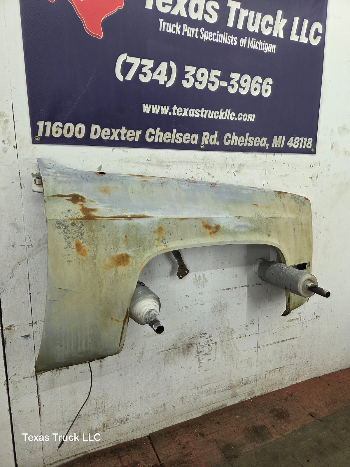 1981-1991 Chevrolet Silverado / GMC Sierra Square body Passenger Side Fender C10 C20 C30 Suburban K5 K10 K20 Blazer