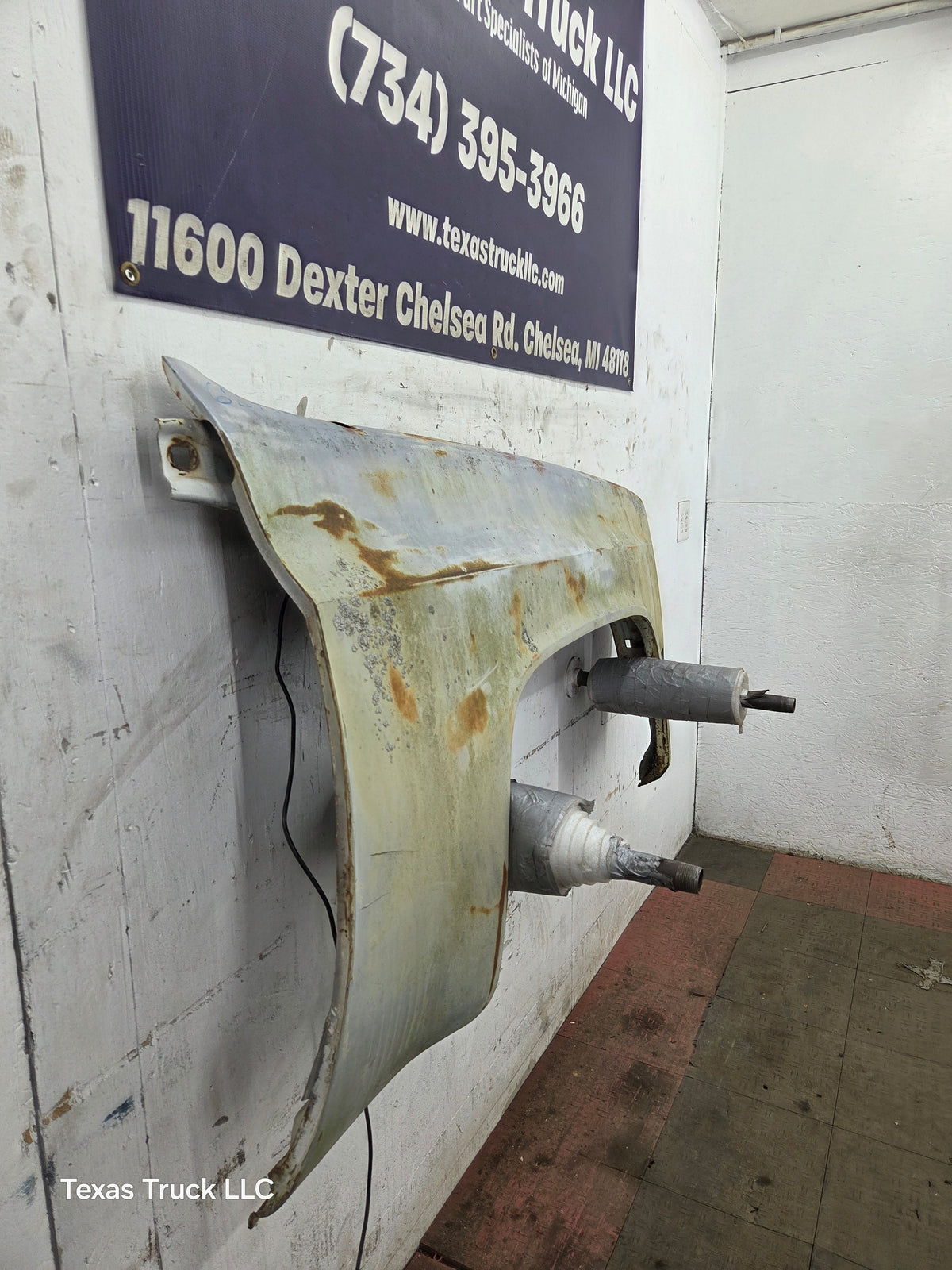 1981-1991 Chevrolet Silverado / GMC Sierra Square body Passenger Side Fender C10 C20 C30 Suburban K5 K10 K20 Blazer