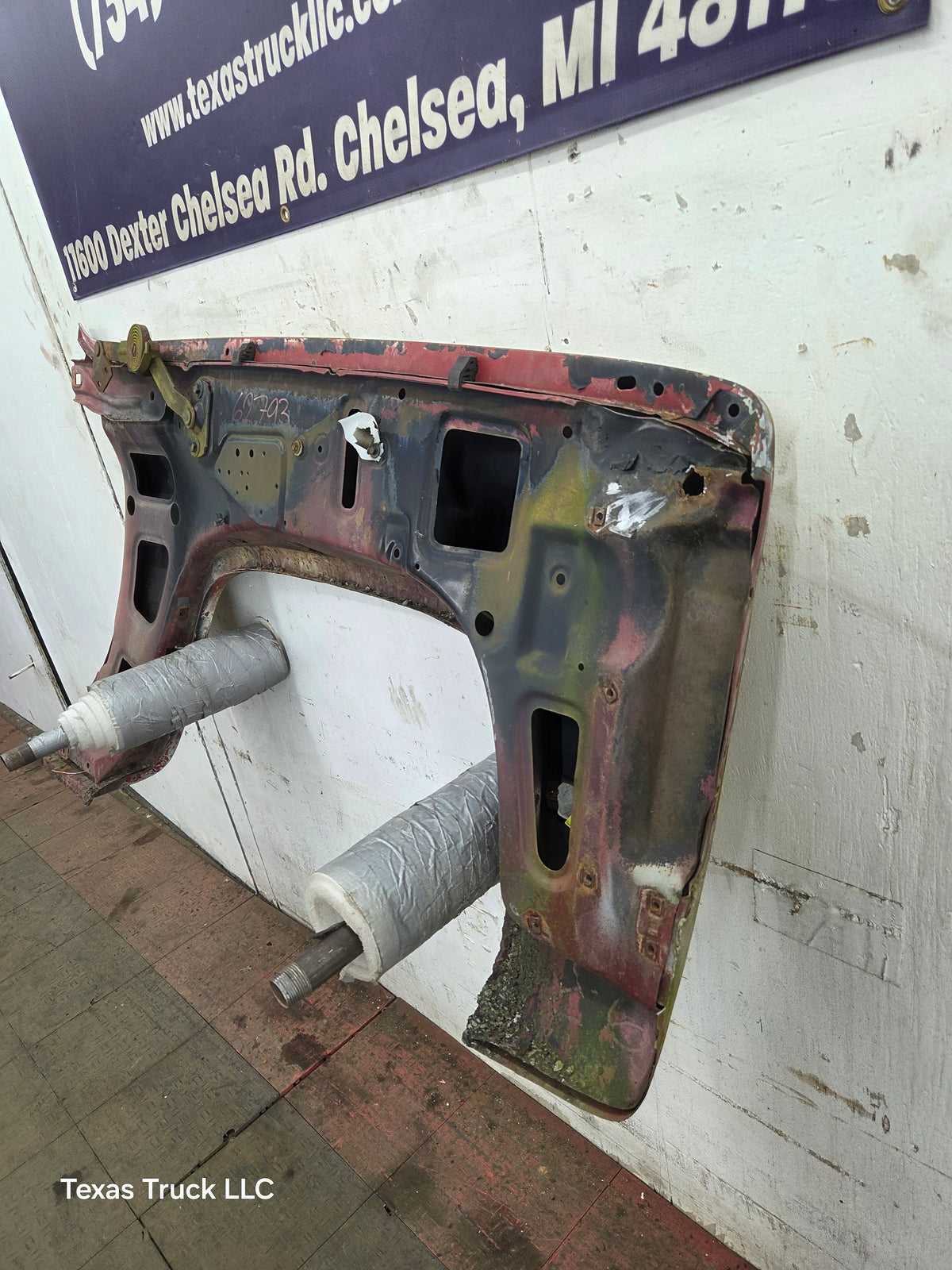 1981-1991 Chevrolet Silverado / GMC Sierra Square Body LH Drivers Side Front Fender