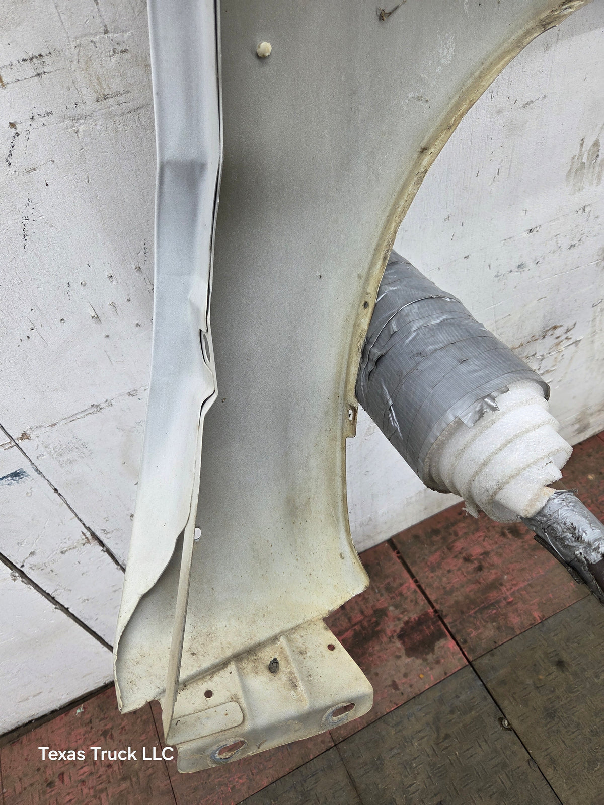 1999-2007 Ford Super Duty LH Driver Side Front Fender F250 F350 F450 F550 Excursion