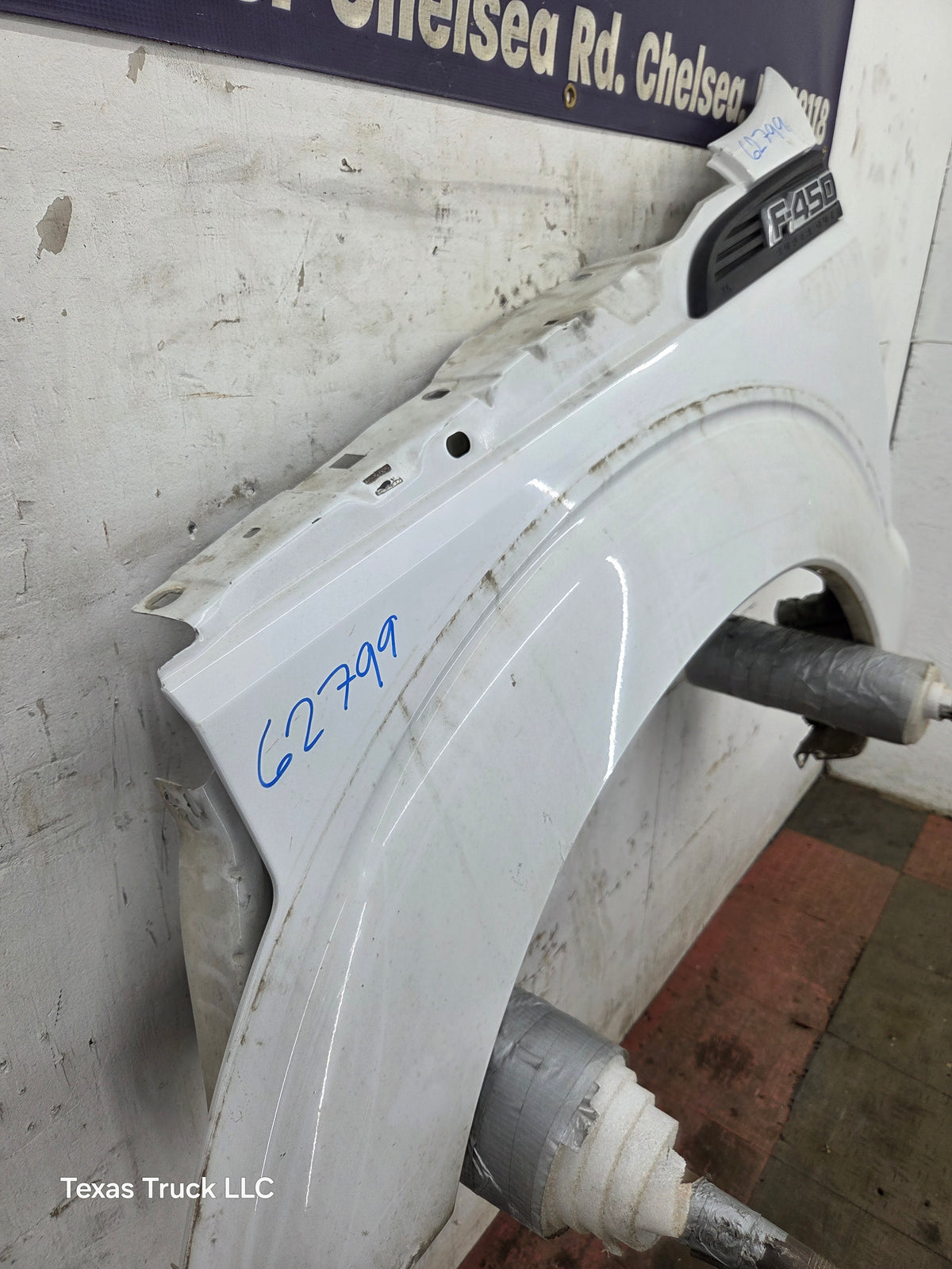 2011-2016 Ford Super Duty F250 F350 LH Driver Side Front Fender