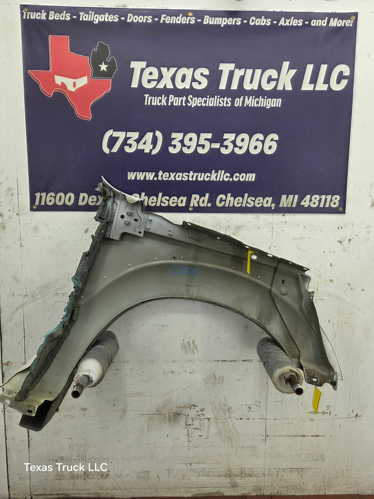 2011-2016 Ford Super Duty F450 F550 LH Driver Side Front Fender