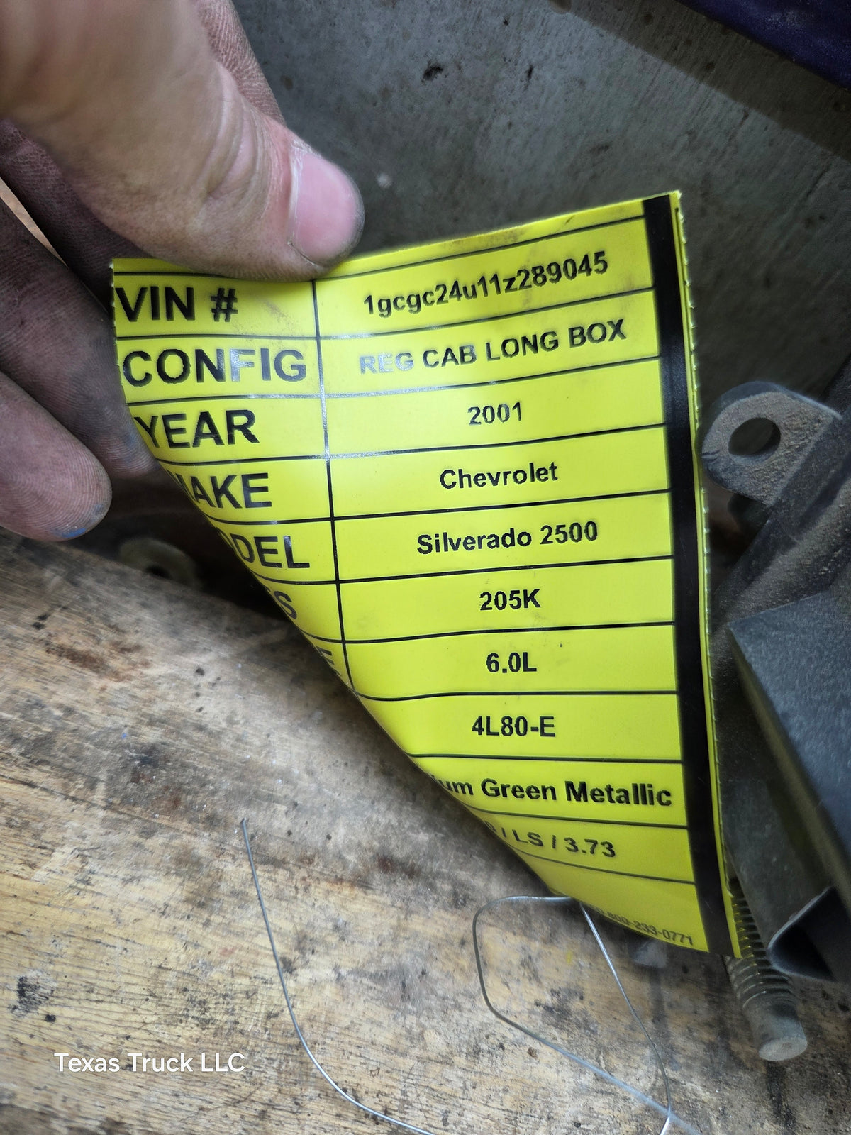 1999-2002 Chevrolet Silverado / GMC Sierra 1500 Engine Bay Fuse Box - 15328806