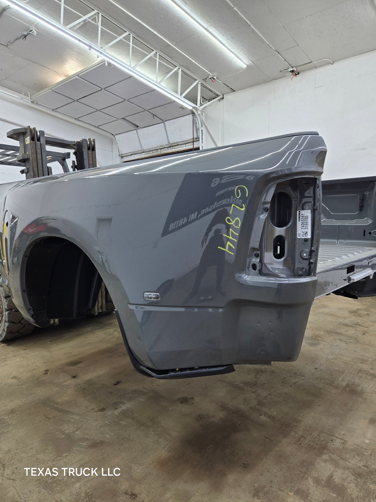 2019-2025 Dodge Ram 3500 4500 5th Gen Dually 8' Truck Bed