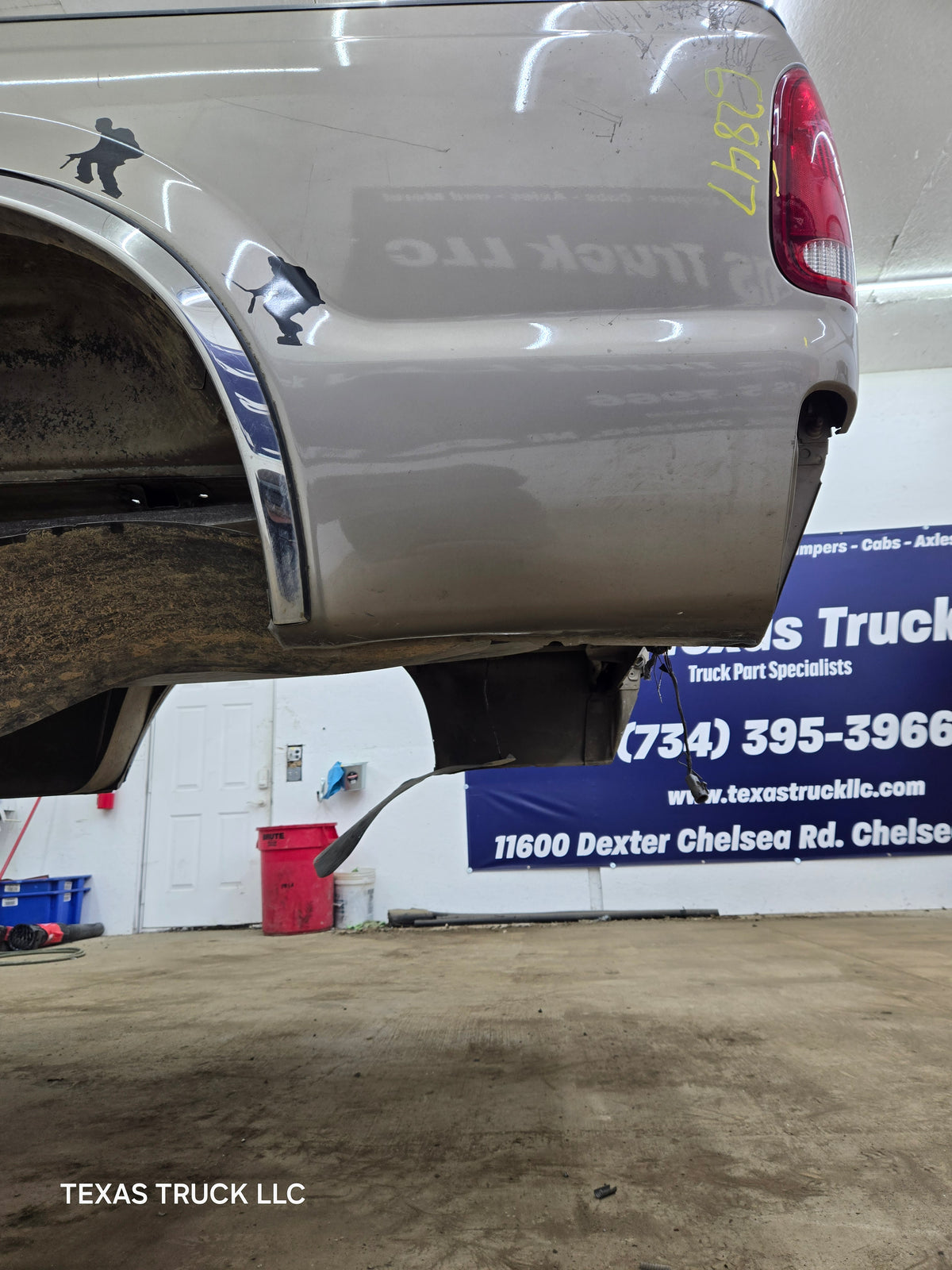 1999-2010 Ford F250 F350 Super Duty 8' Long Truck Bed