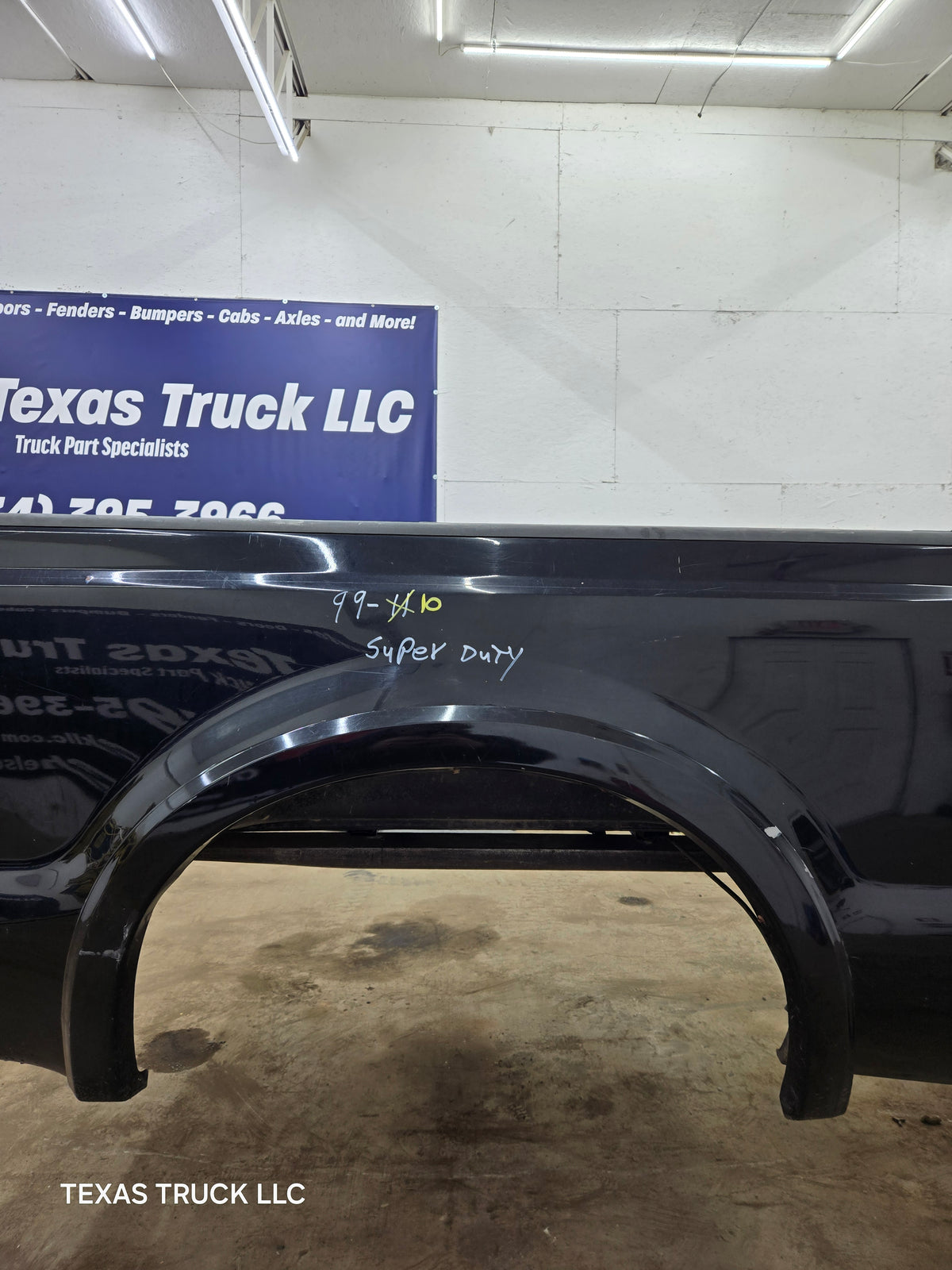 1999-2010 Ford F250 F350 Super Duty 6' 9" Short Truck
