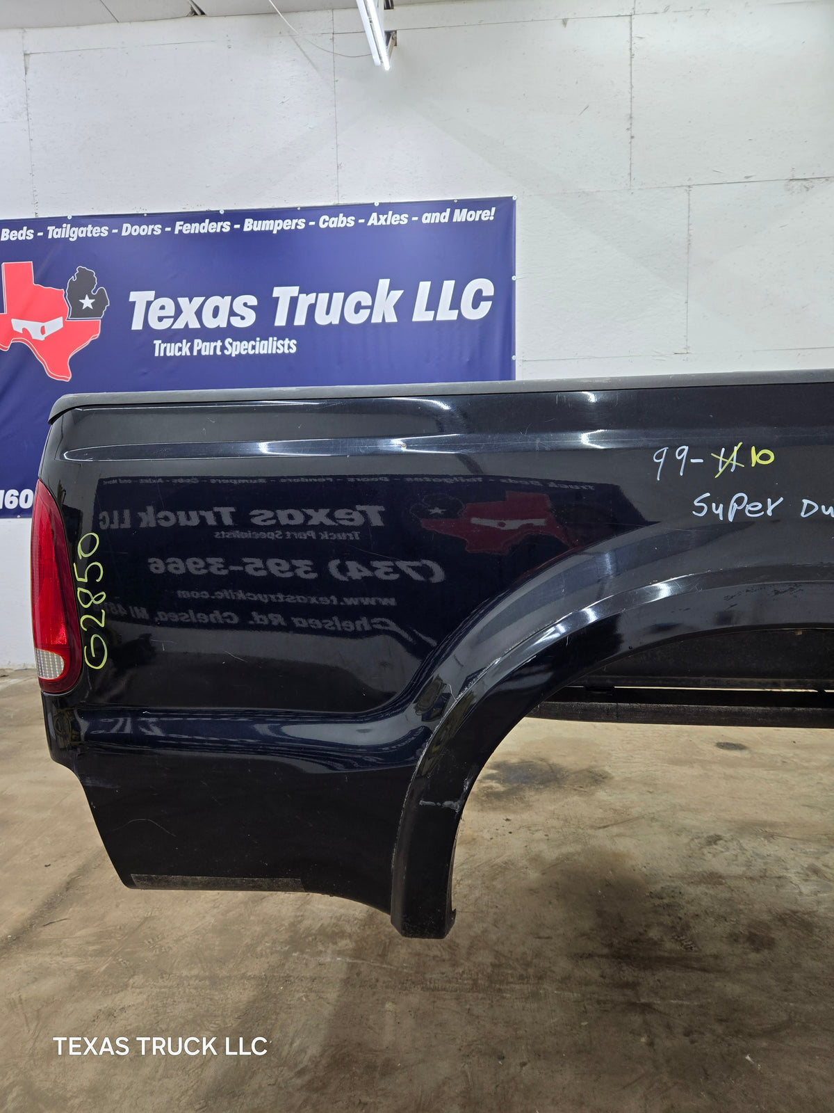 1999-2010 Ford F250 F350 Super Duty 6' 9" Short Truck