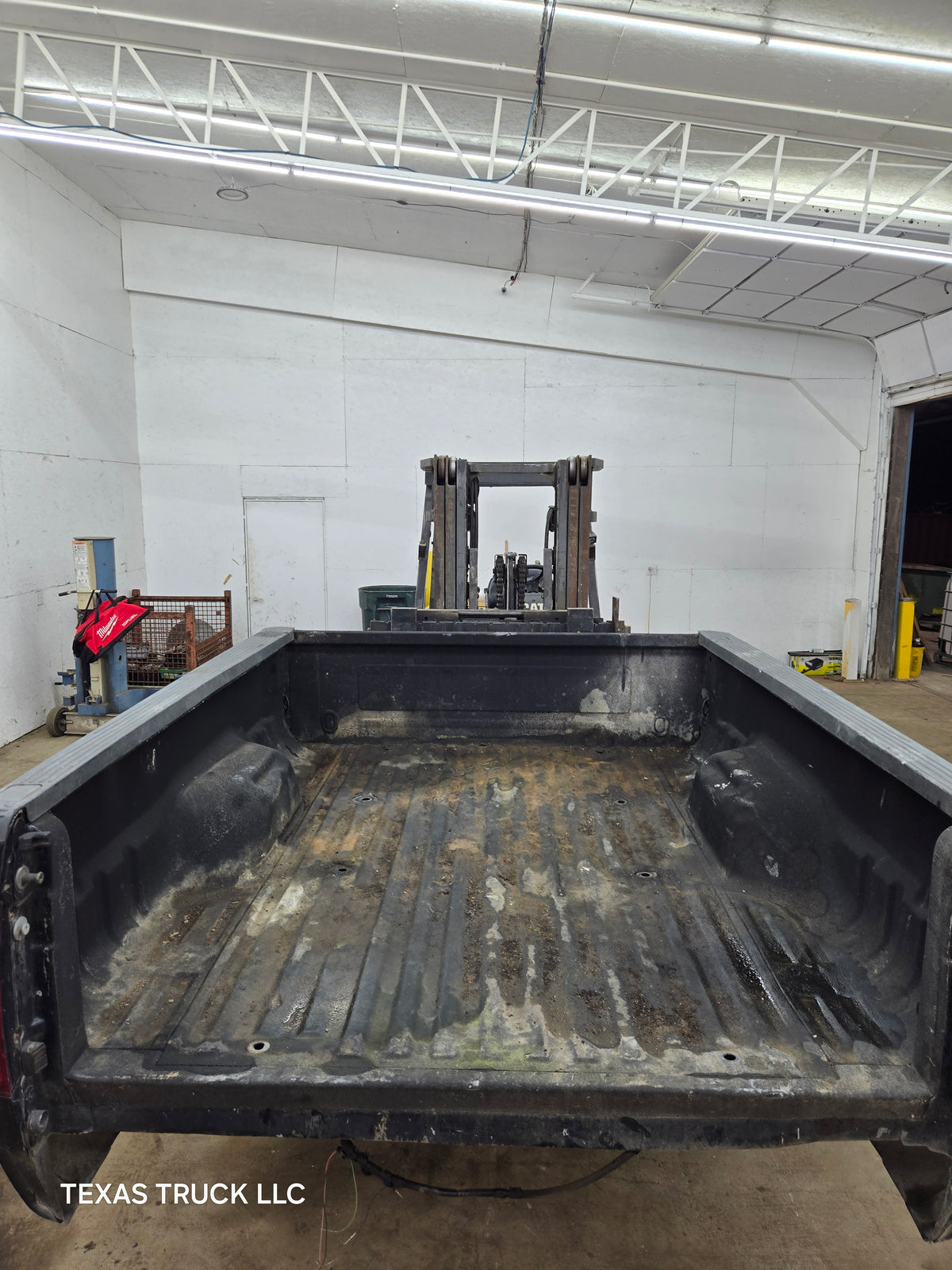 1999-2010 Ford F250 F350 Super Duty 6' 9" Short Truck