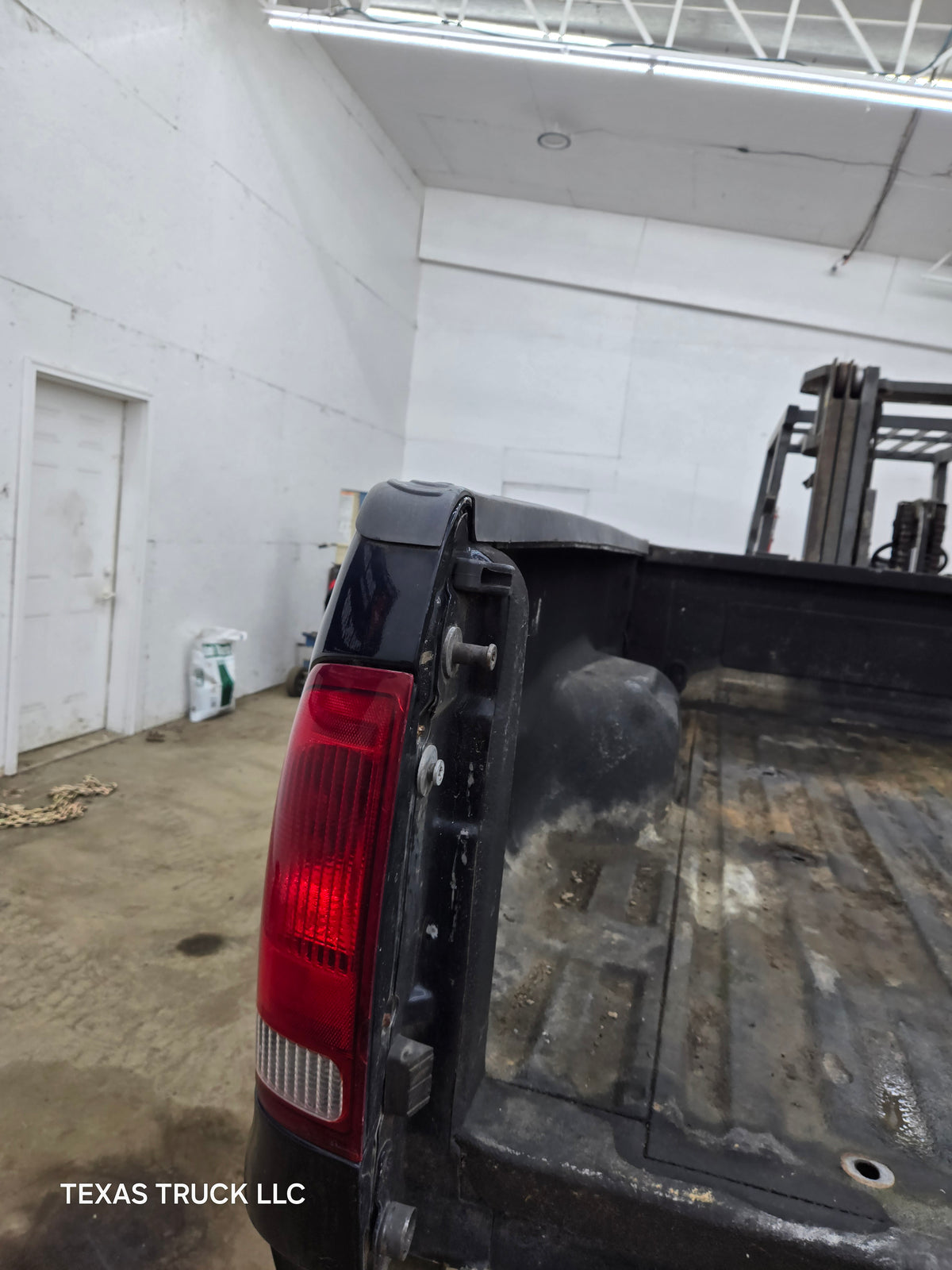 1999-2010 Ford F250 F350 Super Duty 6' 9" Short Truck