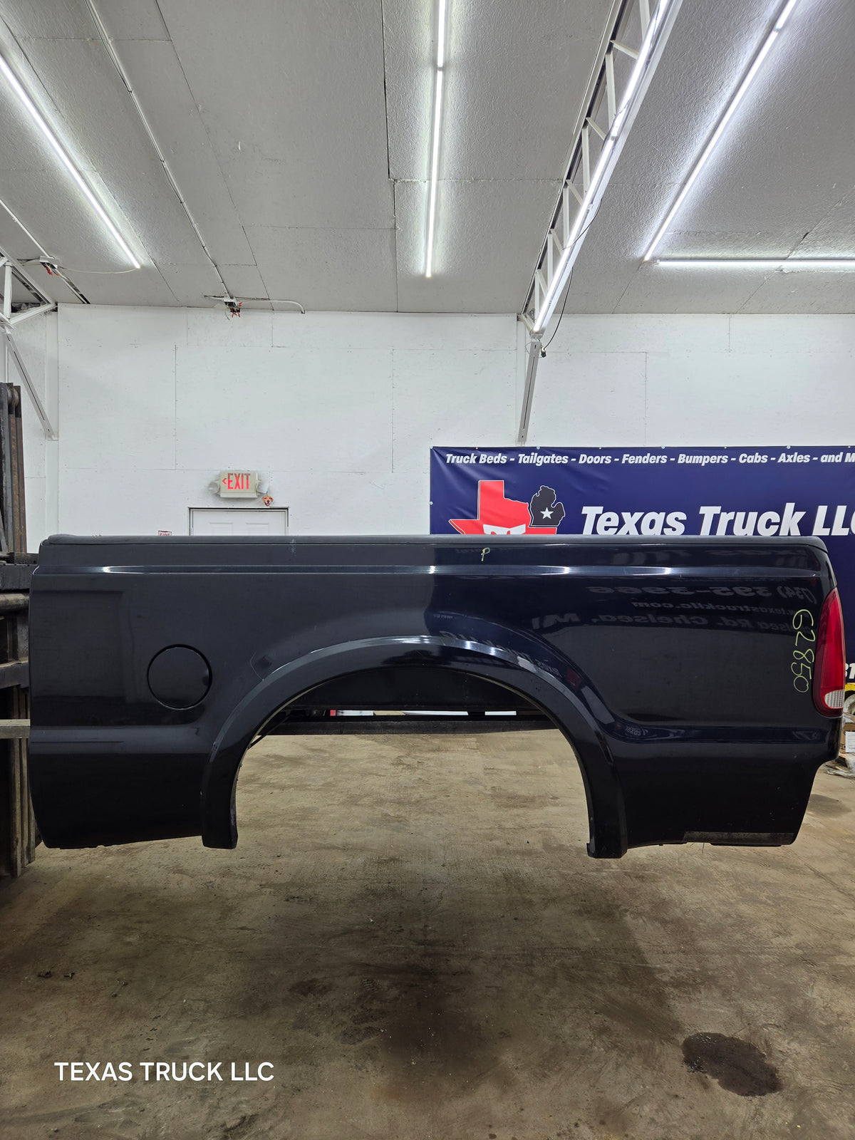 1999-2010 Ford F250 F350 Super Duty 6' 9" Short Truck