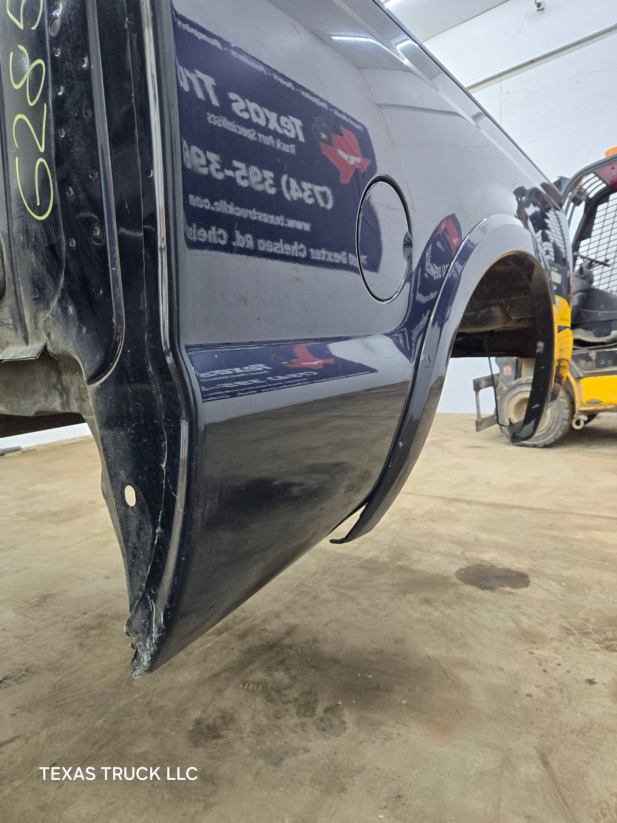 1999-2010 Ford F250 F350 Super Duty 6' 9" Short Truck