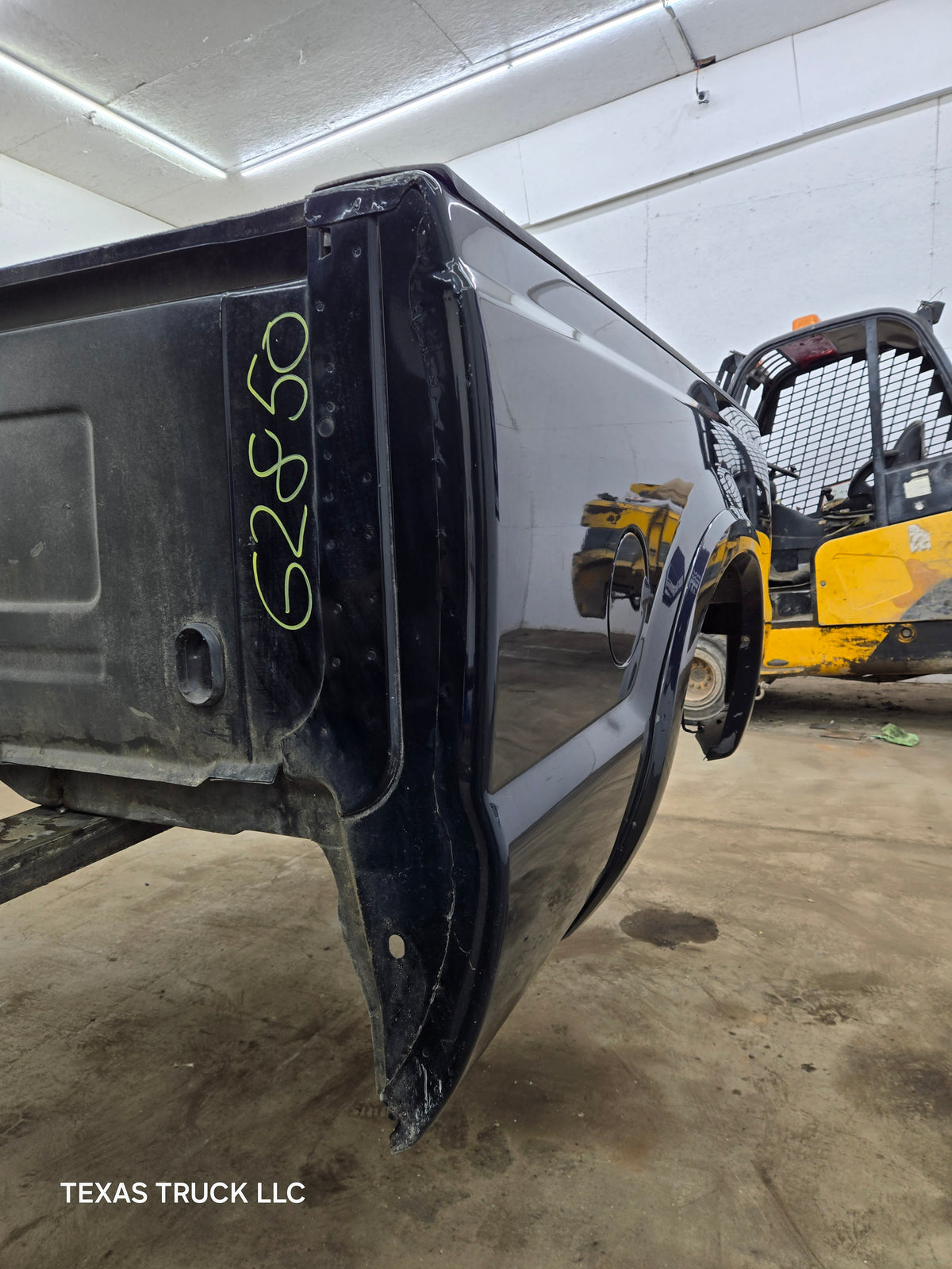 1999-2010 Ford F250 F350 Super Duty 6' 9" Short Truck