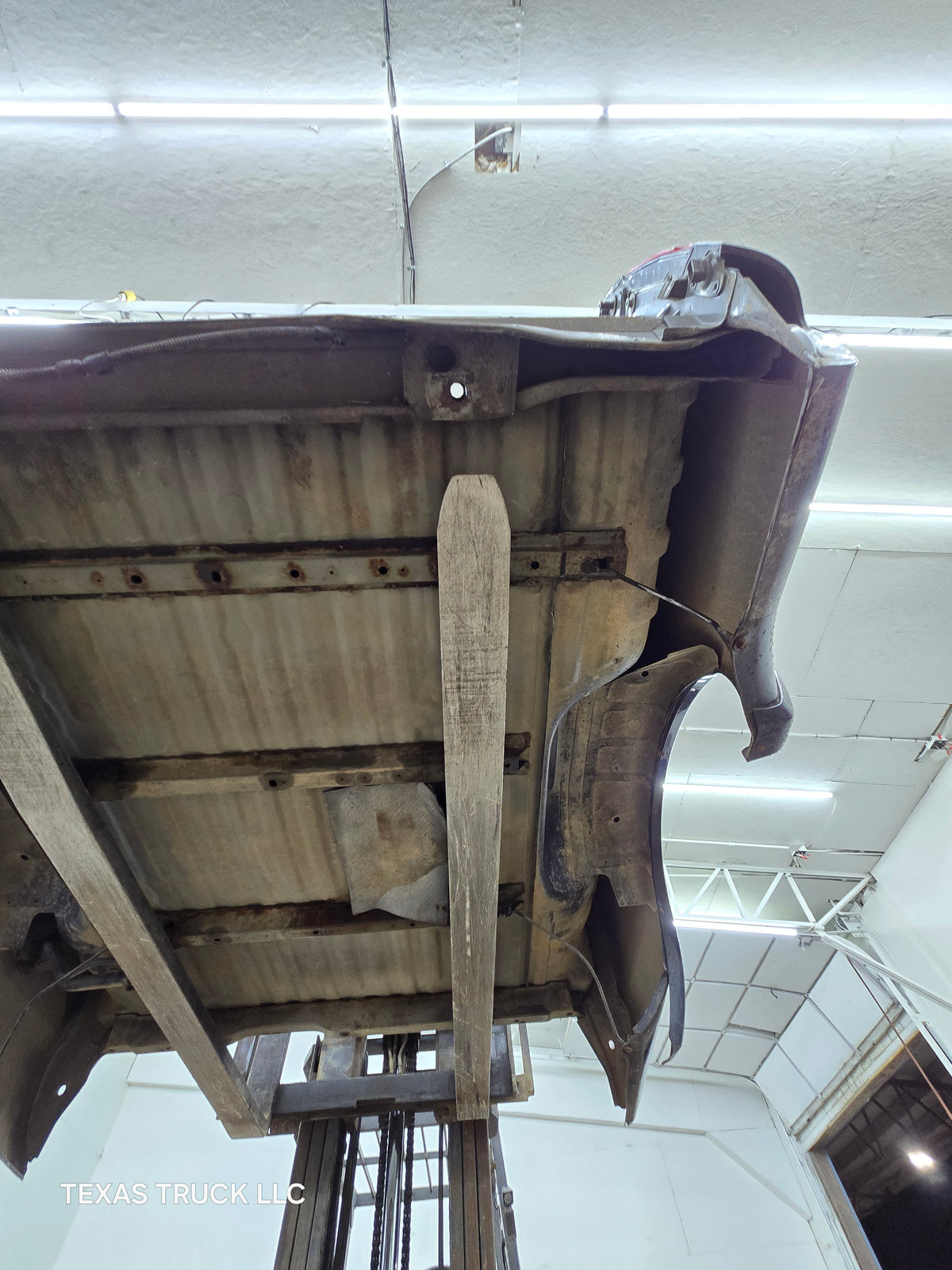 1999-2010 Ford F250 F350 Super Duty 6' 9" Short Truck