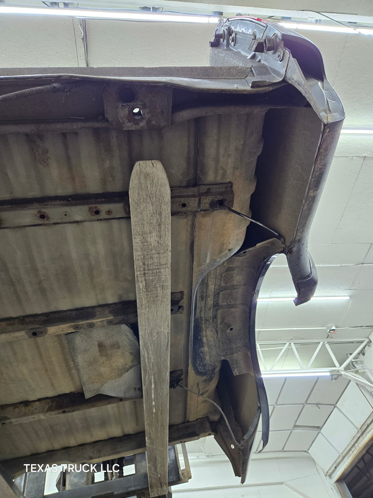 1999-2010 Ford F250 F350 Super Duty 6' 9" Short Truck