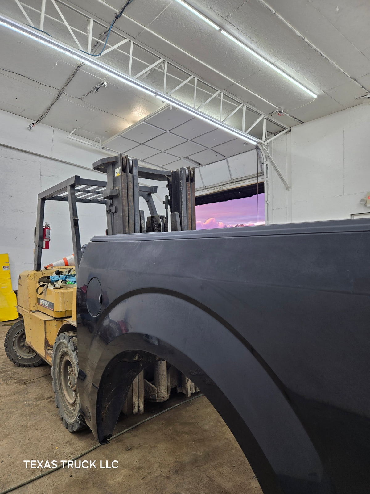 2015-2020 Ford F150 5' 5" Short Bed Without Wheel Lip Molding