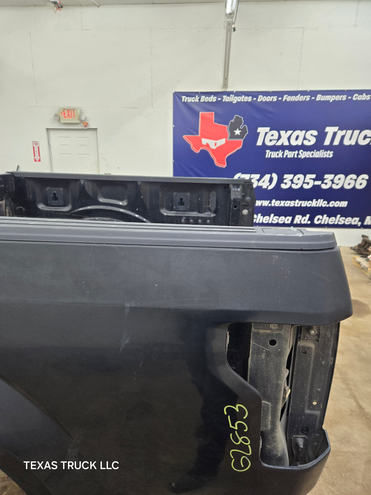 2015-2020 Ford F150 5' 5" Short Bed Without Wheel Lip Molding
