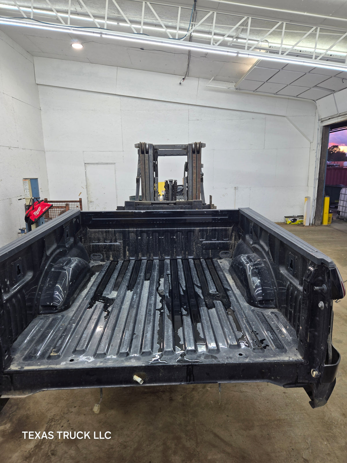 2015-2020 Ford F150 5' 5" Short Bed Without Wheel Lip Molding