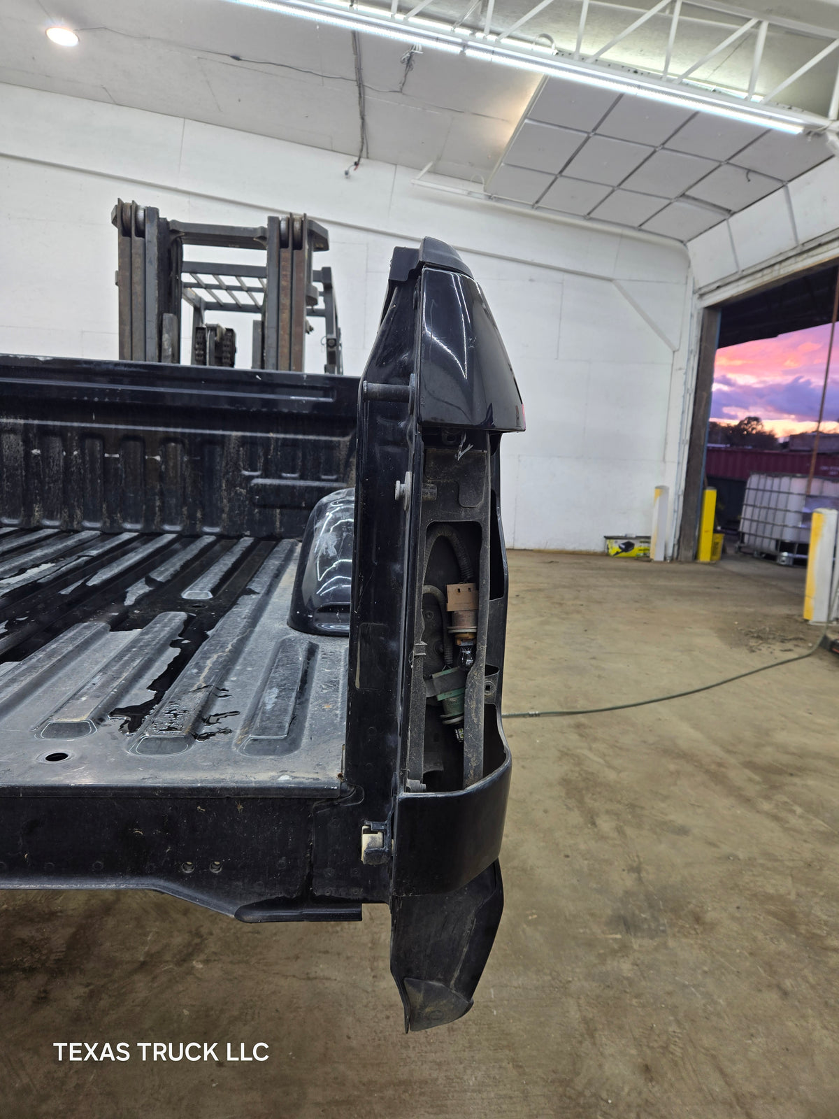2015-2020 Ford F150 5' 5" Short Bed Without Wheel Lip Molding