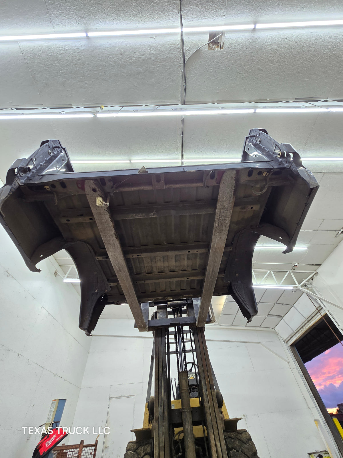 2015-2020 Ford F150 5' 5" Short Bed Without Wheel Lip Molding