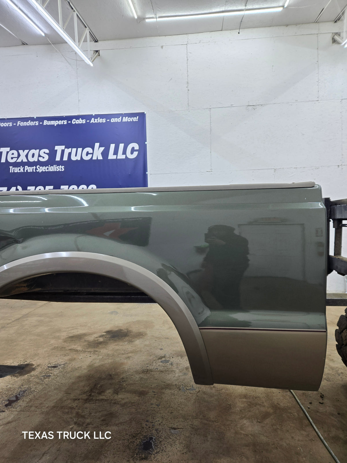 1999-2010 Ford F250 F350 Super Duty 6' 9" Short Truck