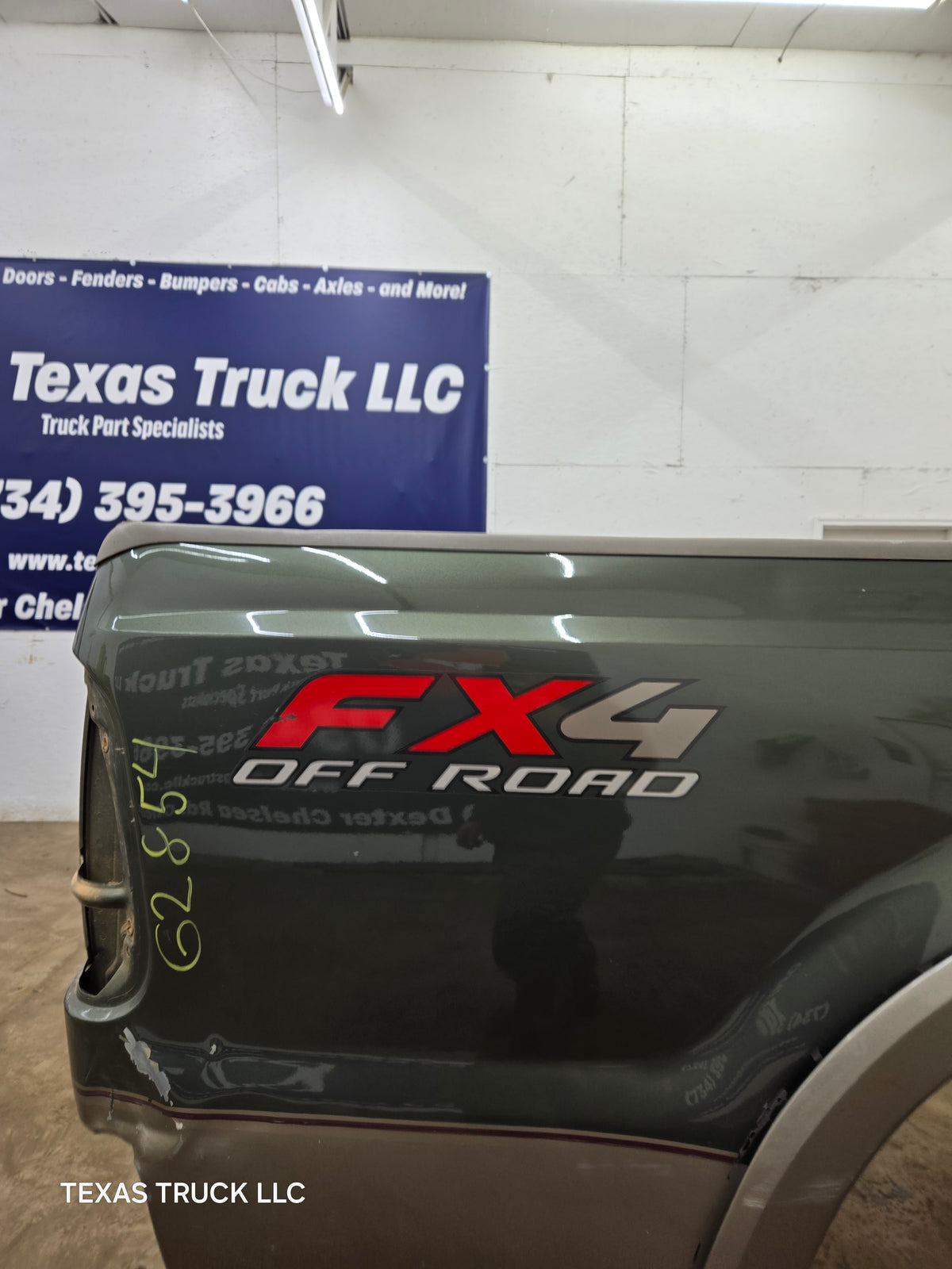 1999-2010 Ford F250 F350 Super Duty 6' 9" Short Truck