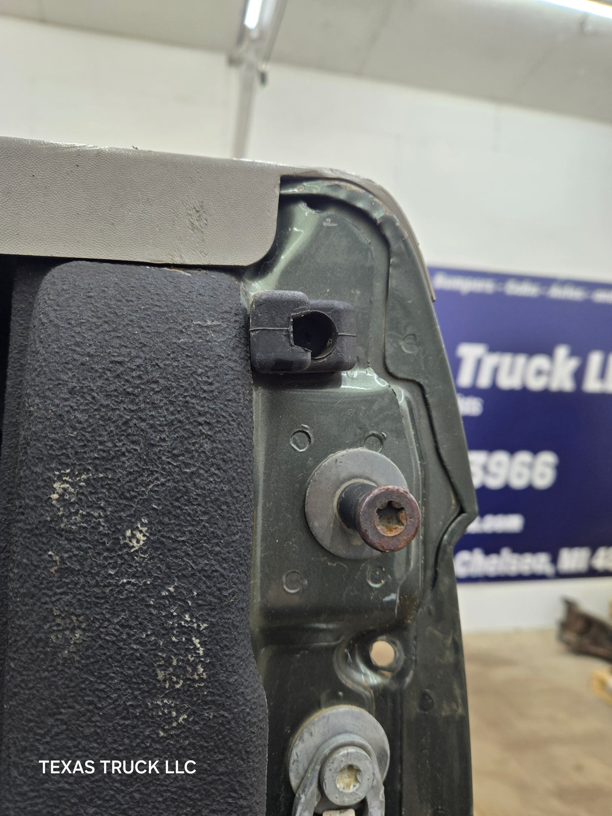 1999-2010 Ford F250 F350 Super Duty 6' 9" Short Truck
