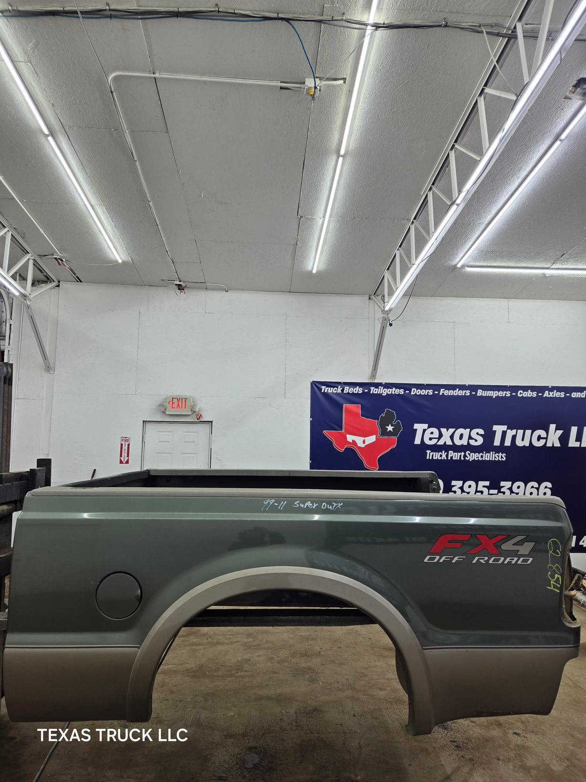 1999-2010 Ford F250 F350 Super Duty 6' 9" Short Truck