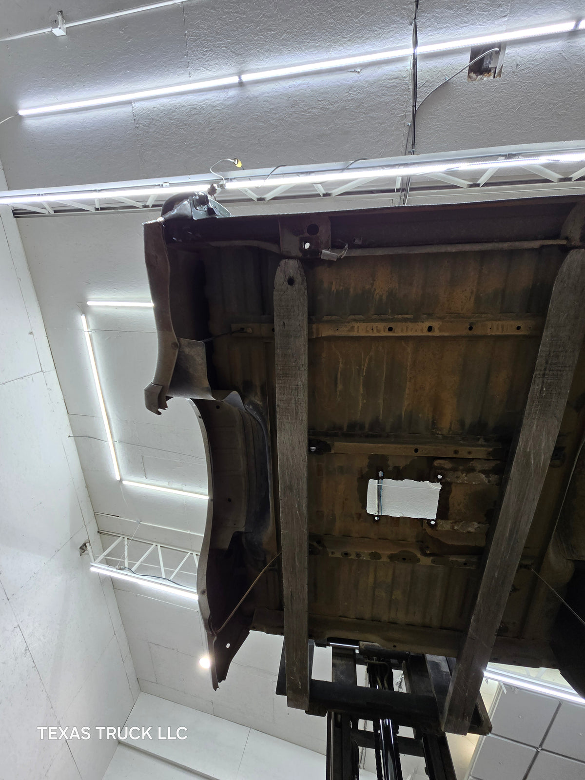 1999-2010 Ford F250 F350 Super Duty 6' 9" Short Truck