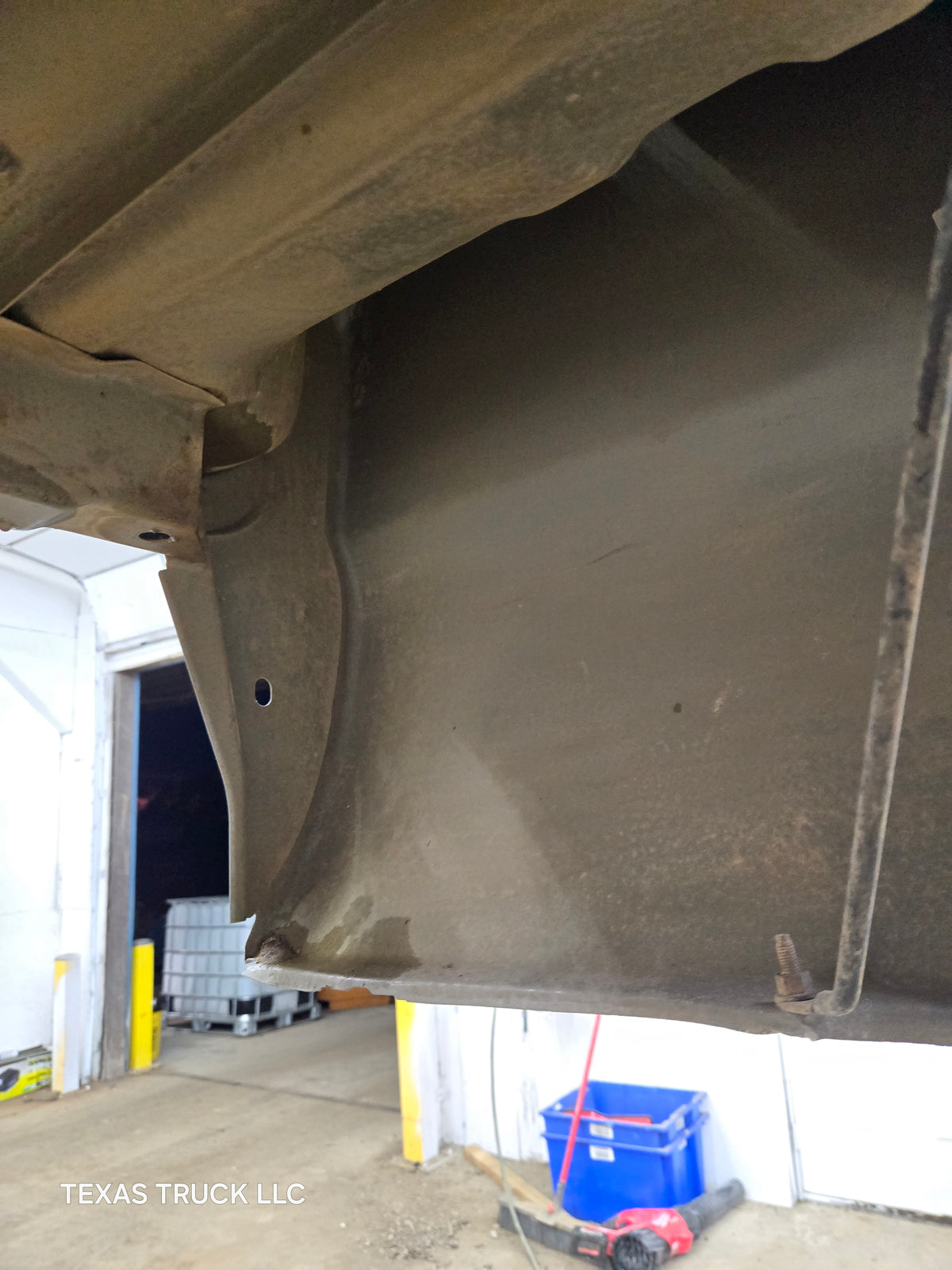 1999-2010 Ford F250 F350 Super Duty 6' 9" Short Truck