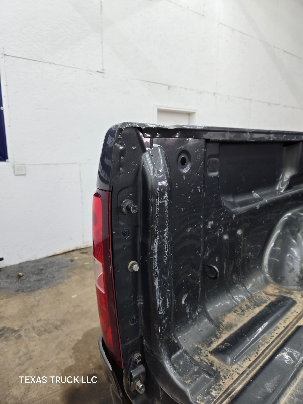 2007-2013 Chevrolet Silverado 1500 5' 8" Short Truck Bed
