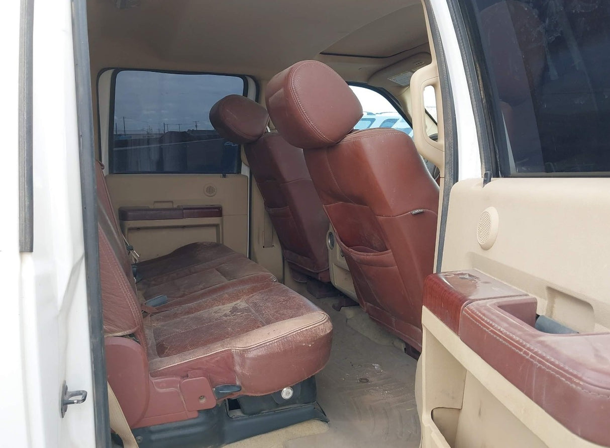 2012 Ford F-250 King Ranch Super Duty 6.7L Power Stroke CCSB - FULL PART OUT